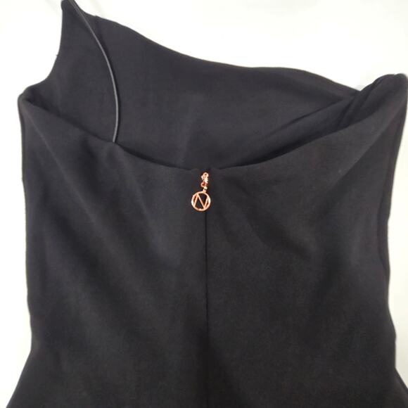 Nookie Jasmine One Shoulder Gown in Black - Picture 10 of 14